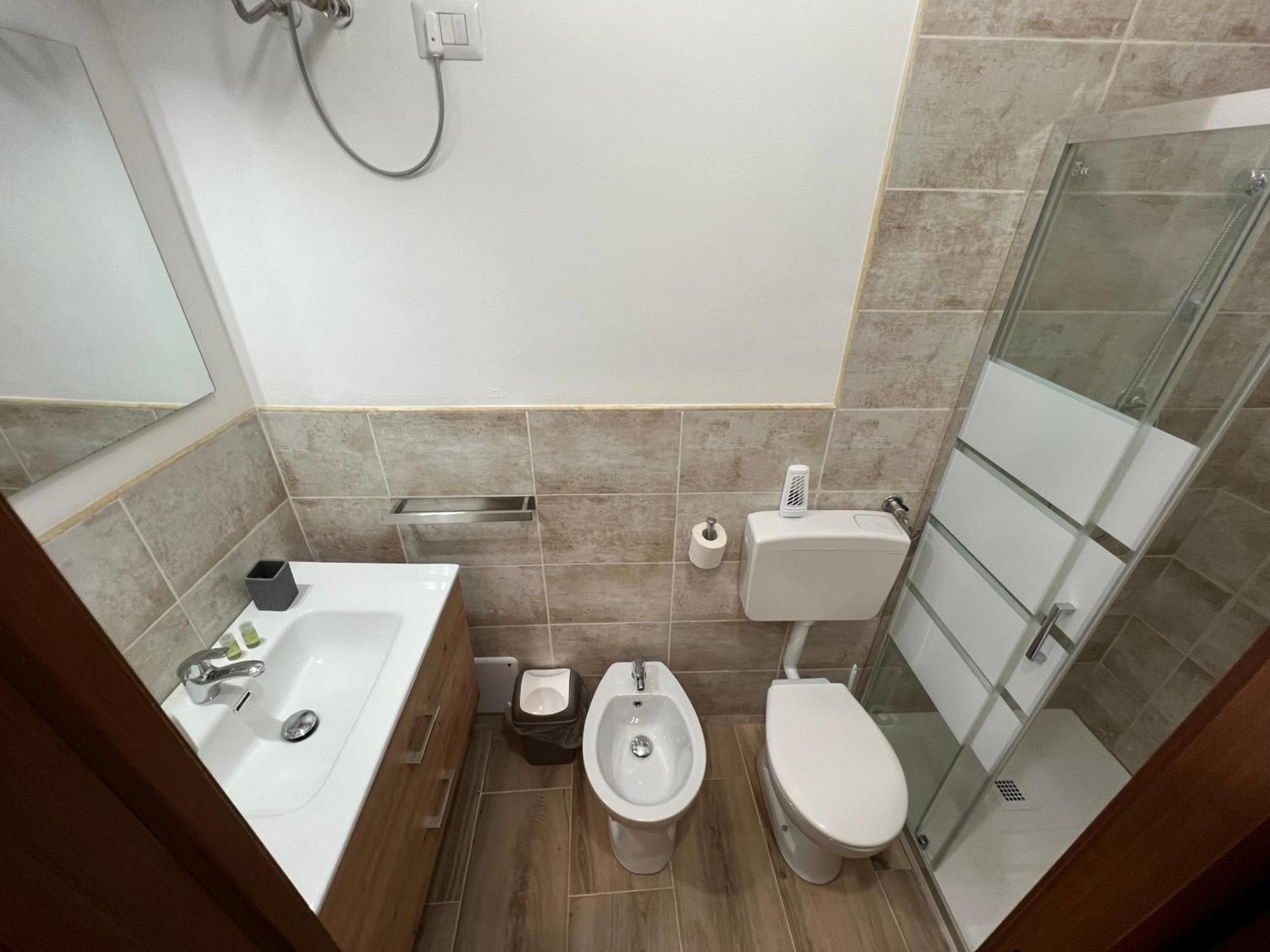 Station Rooms37 Sassari Zewnętrze zdjęcie